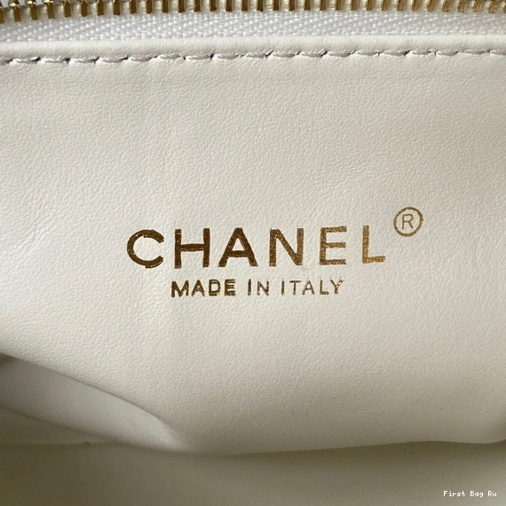 Firstbag Ru  CHANEL HANDLE TOP WITH BAG 0714